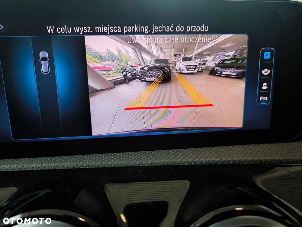 Mercedes-Benz CLA 200 AMG Line 7G-DCT - 20