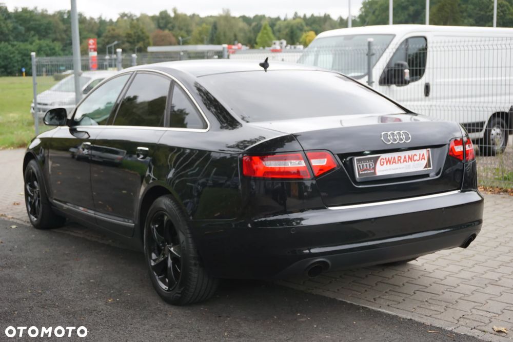 Audi A6 - 6