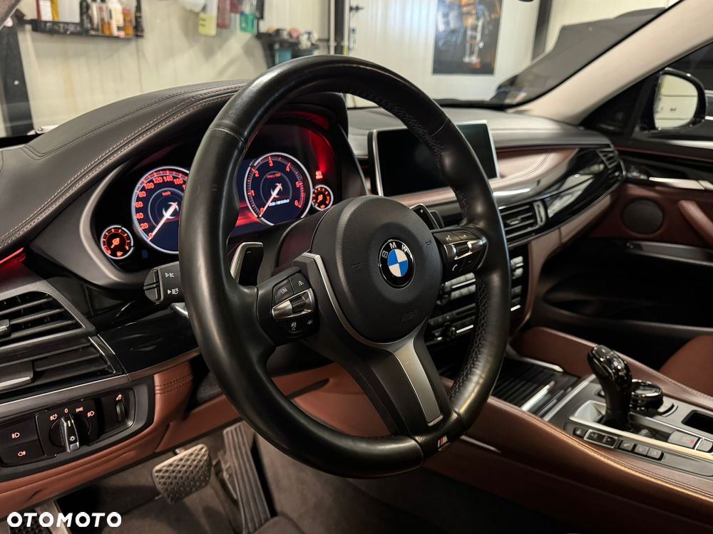 BMW X6M - 22