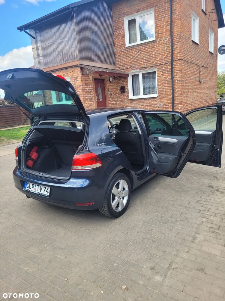 Volkswagen Golf 1.2 TSI Team - 17