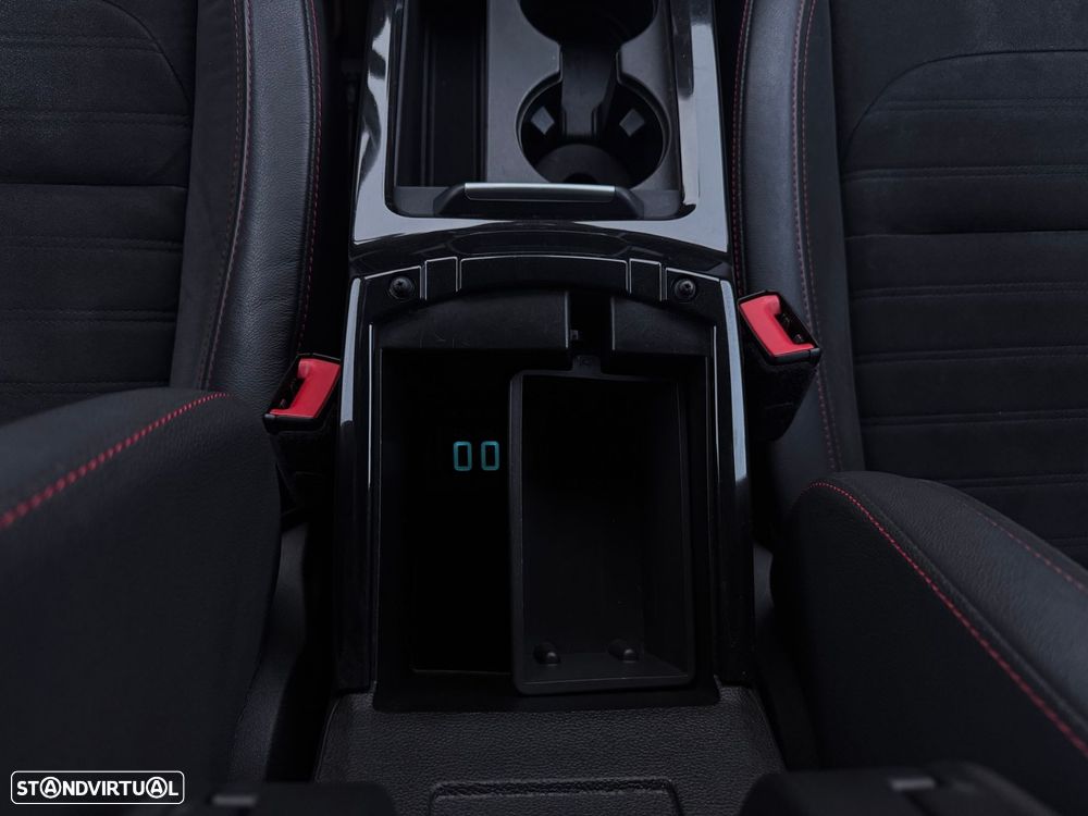 Ford Kuga 1.5 TDCi EcoBlue ST-Line X - 26