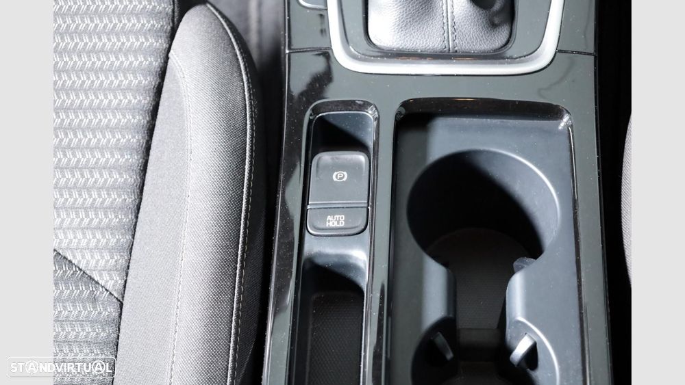 Kia XCeed 1.6 GDi PHEV Drive - 16