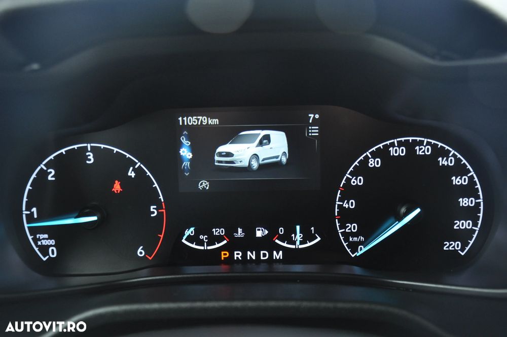 Ford Transit Connect - 28