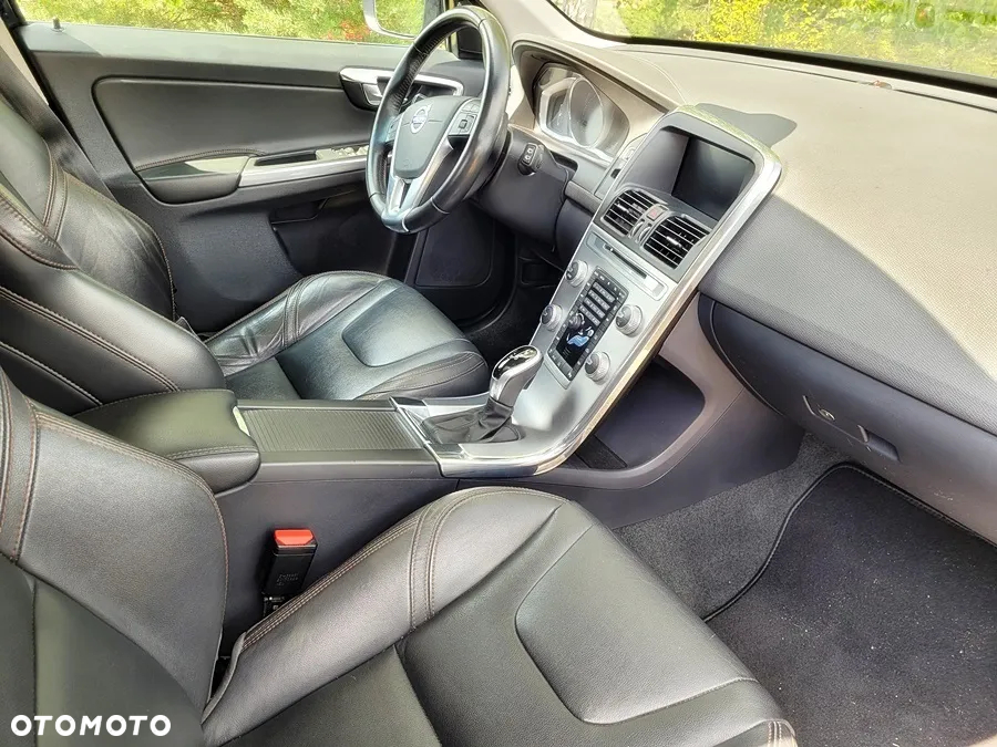 Volvo XC 60 - 28
