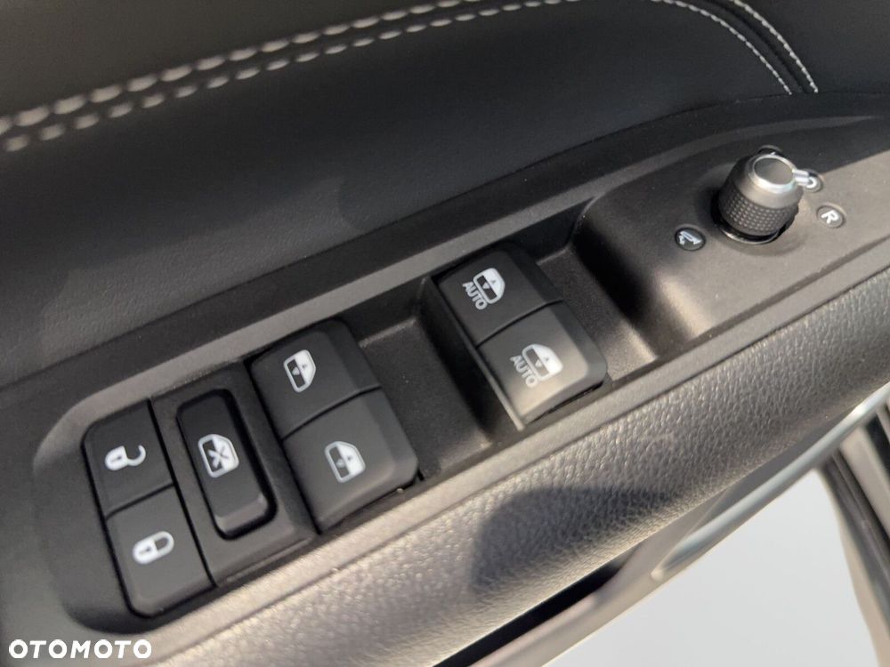 Jeep Compass - 12