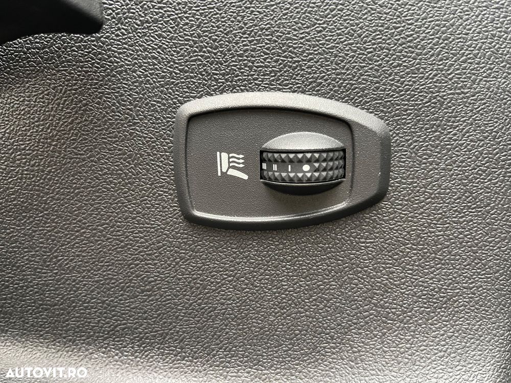 Renault Megane ENERGY dCi 130 Start & Stop Bose Edition - 20