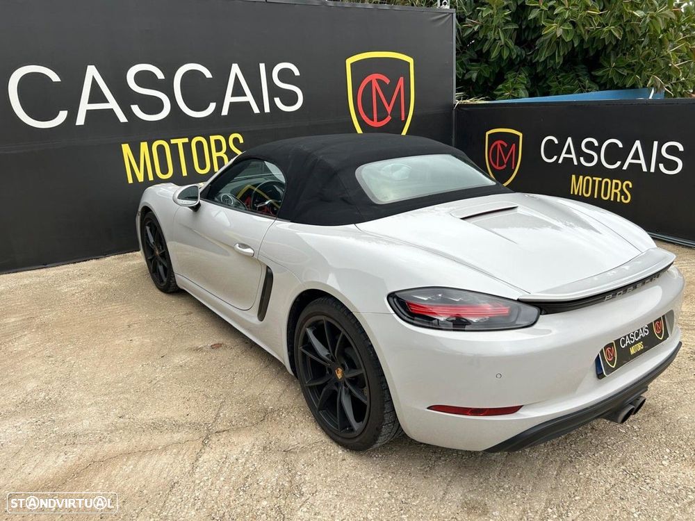 Porsche 718 Boxster 2.0 PDK - 11