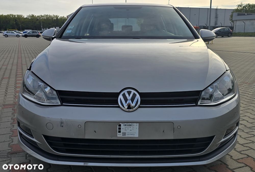 Volkswagen Golf 1.6 TDI BlueMotion Technology Comfortline - 2