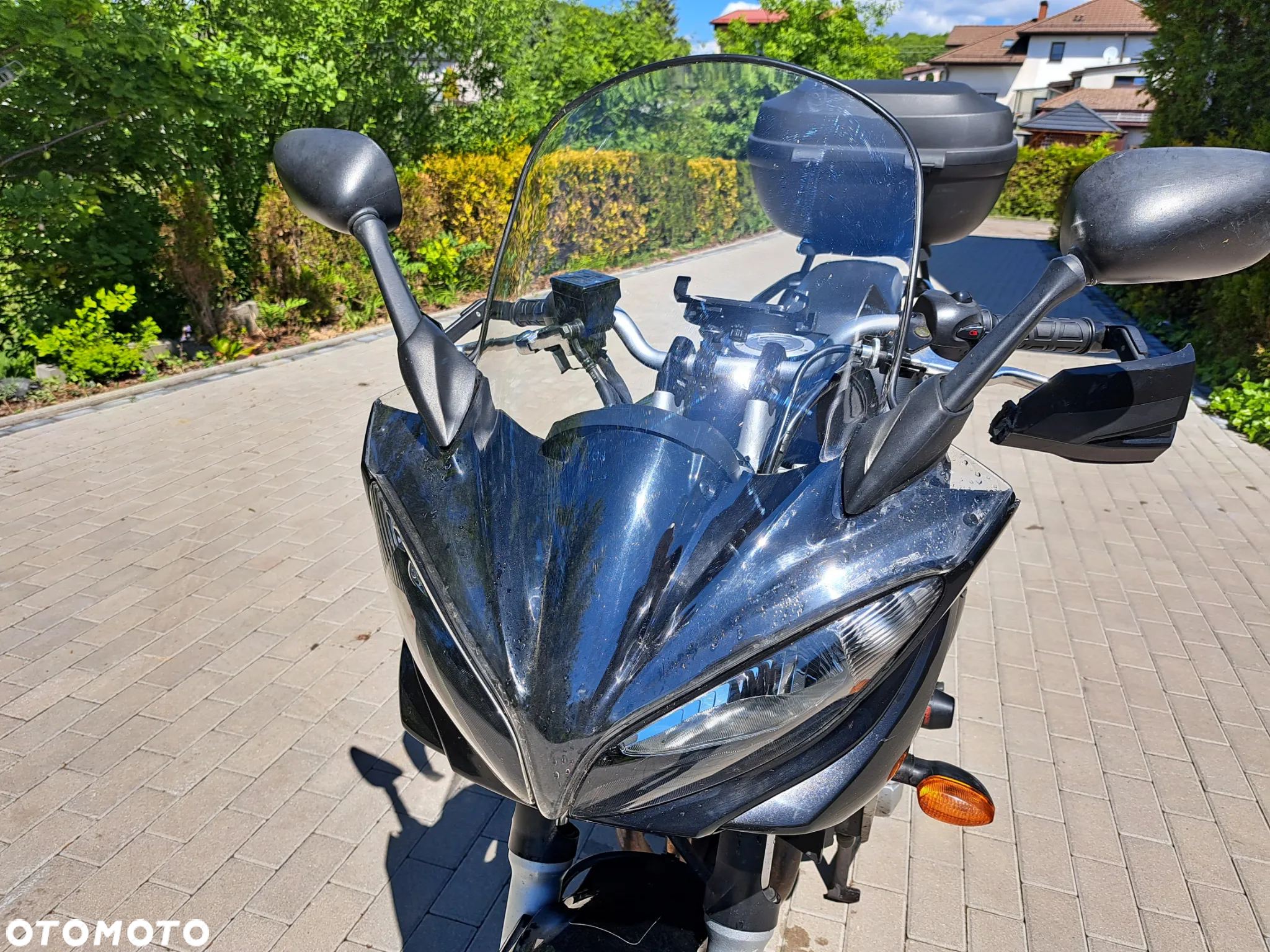 Yamaha FZ6 - 24