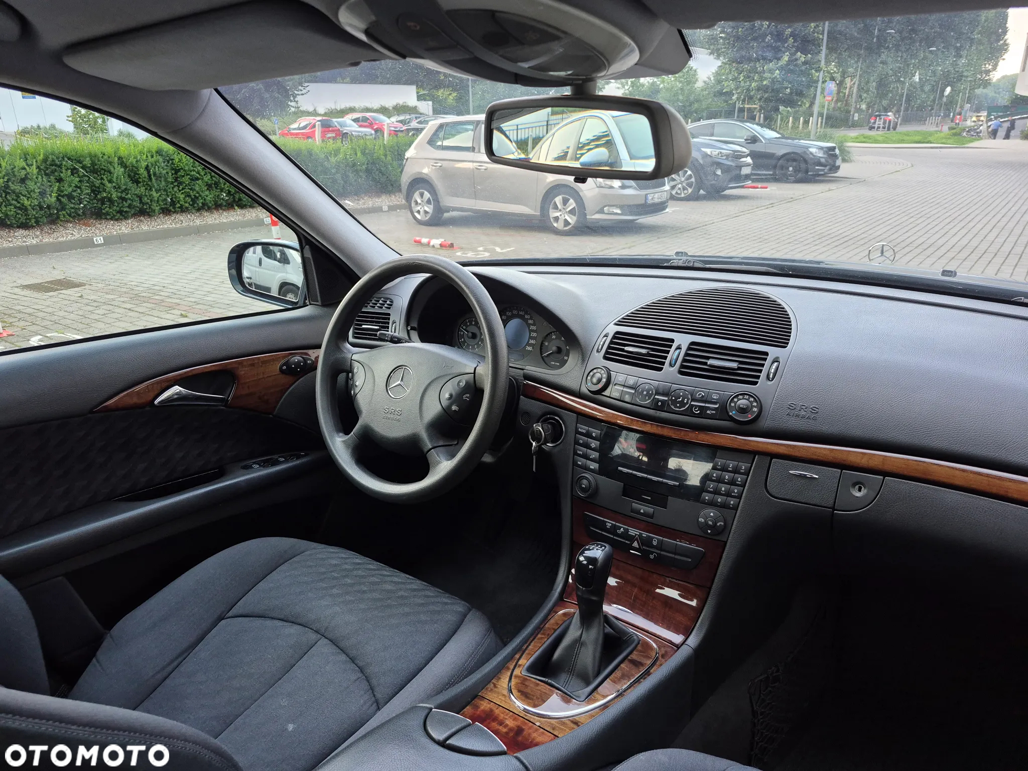 Mercedes-Benz Klasa E 220 CDI Classic - 15
