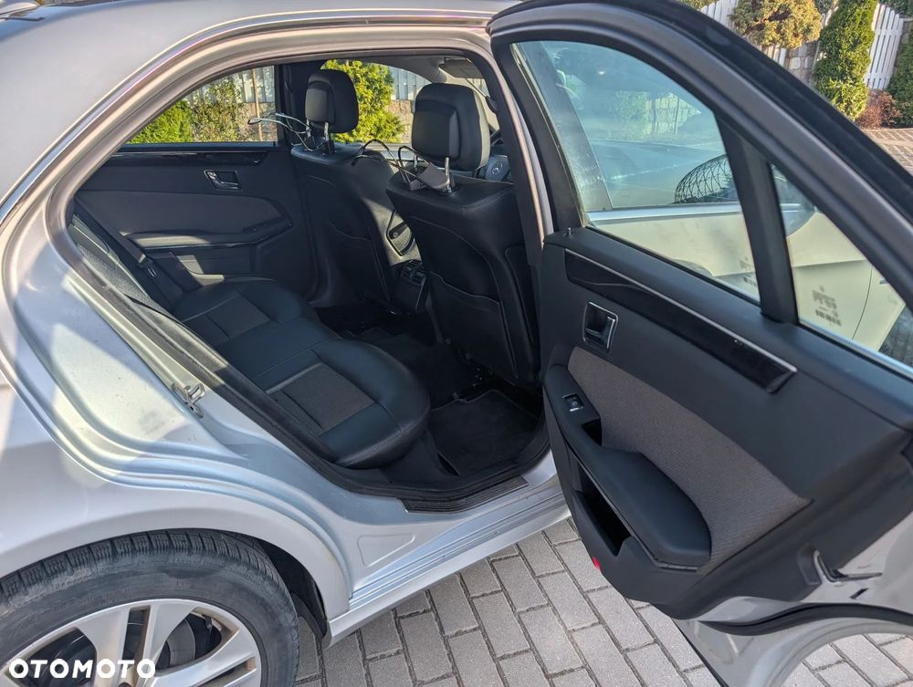 Mercedes-Benz Klasa E 220 CDI BlueEff Avantgarde - 6