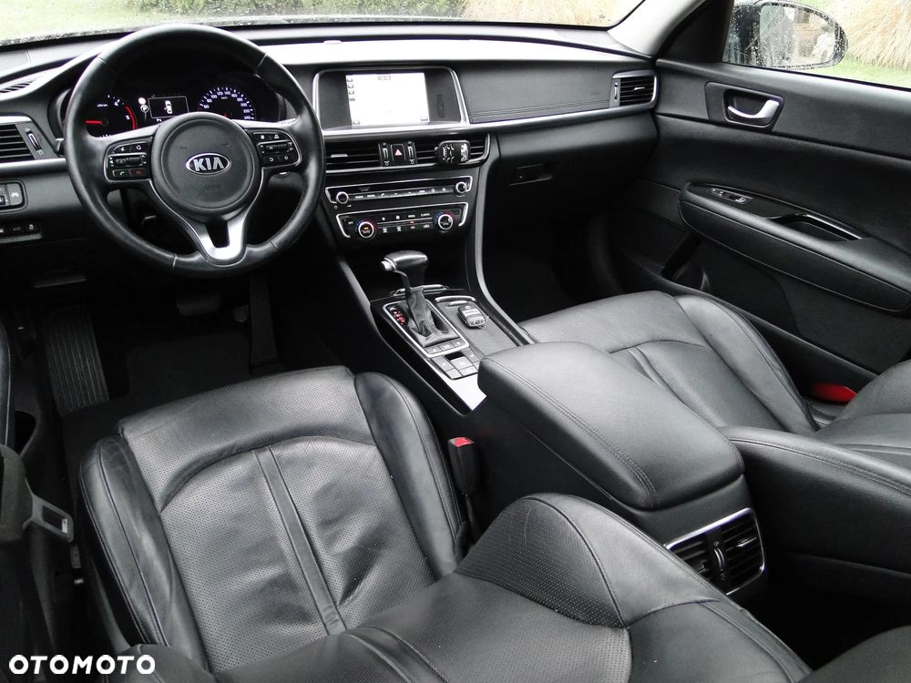 Kia Optima 1.7 CRDI XL DCT - 26
