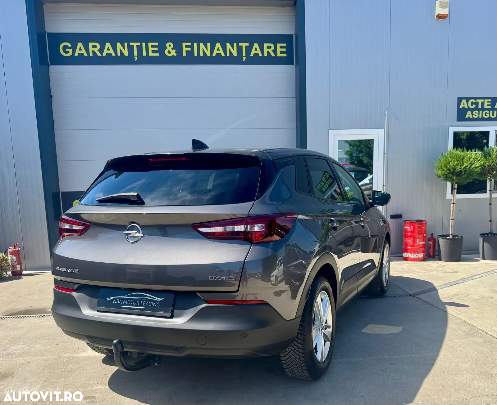 Opel Grandland X 1.2 Start/Stop Business Edition - 3