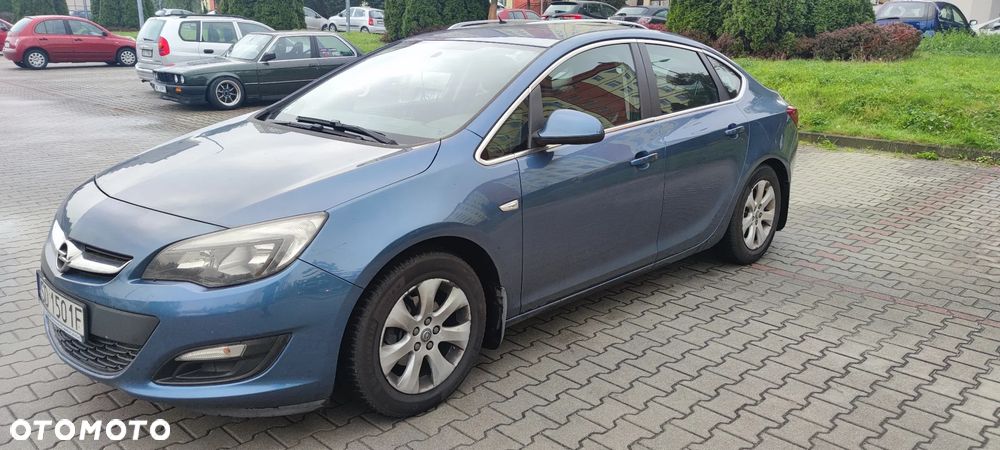 Opel Astra - 3