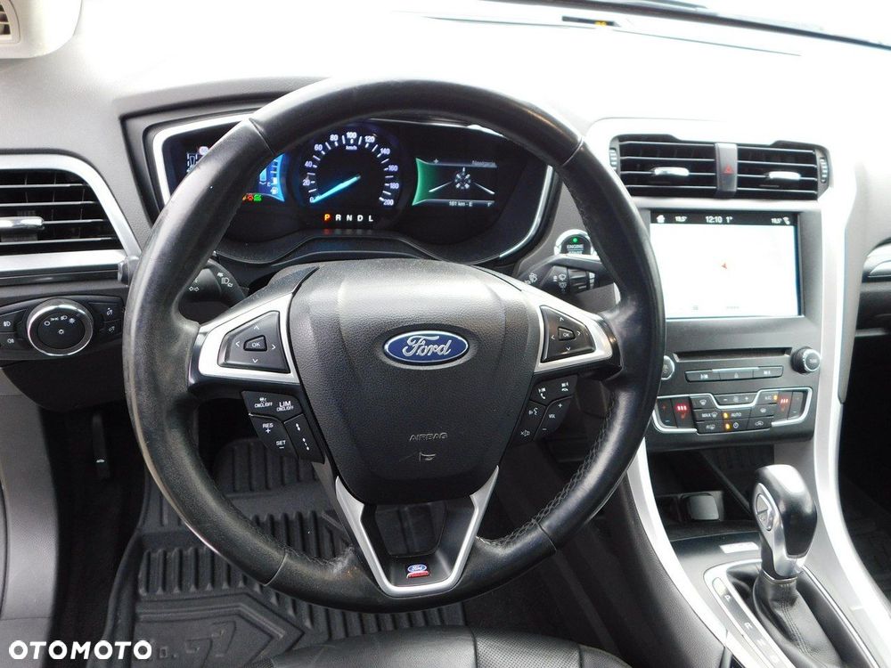 Ford Mondeo 2.0 Hybrid Titanium - 14