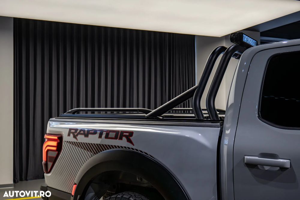 Ford Raptor - 13