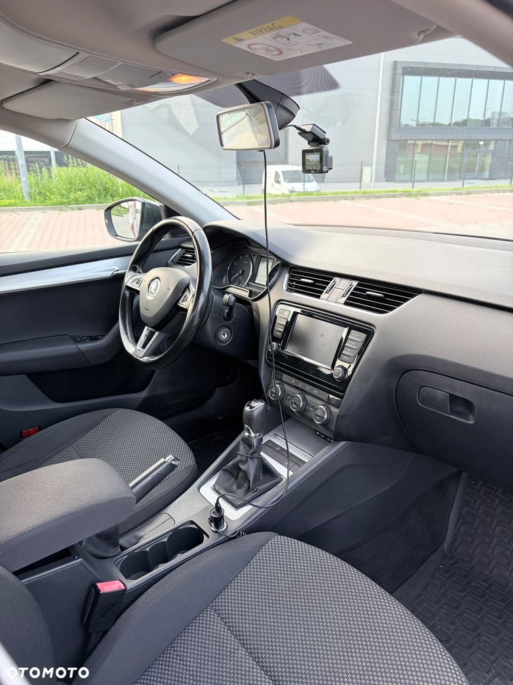 Skoda Octavia 1.4 TSI Ambition - 19