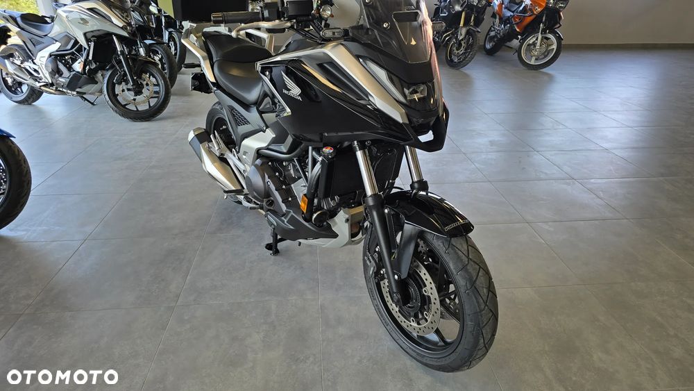 Honda NC - 32