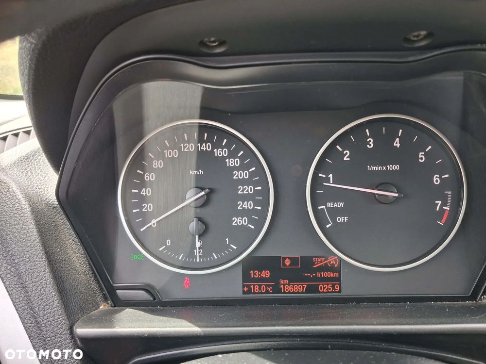 BMW Seria 1 114i - 11