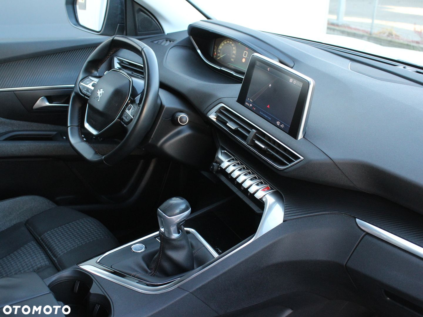 Peugeot 3008 - 17