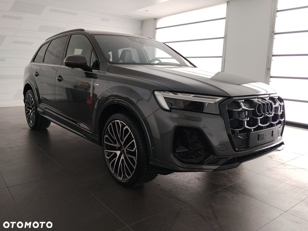 Audi Q7 - 3