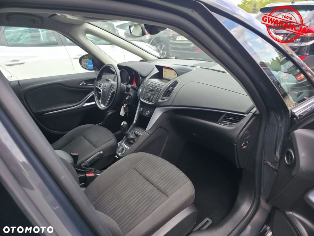 Opel Zafira - 24