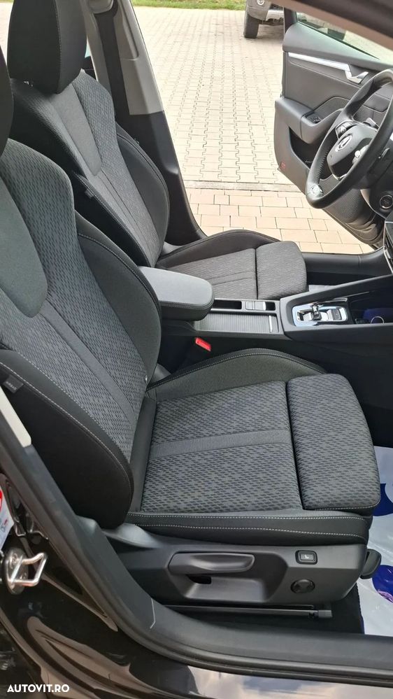 Skoda Octavia 2.0 TDI DSG 4X4 Style - 23