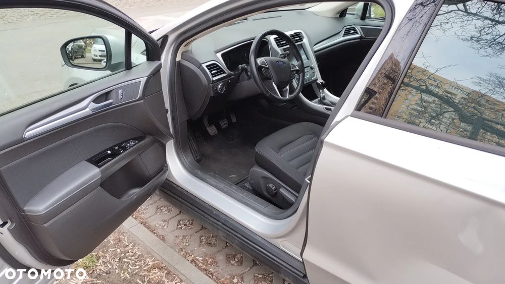 Ford Mondeo 1.5 EcoBoost Trend - 9