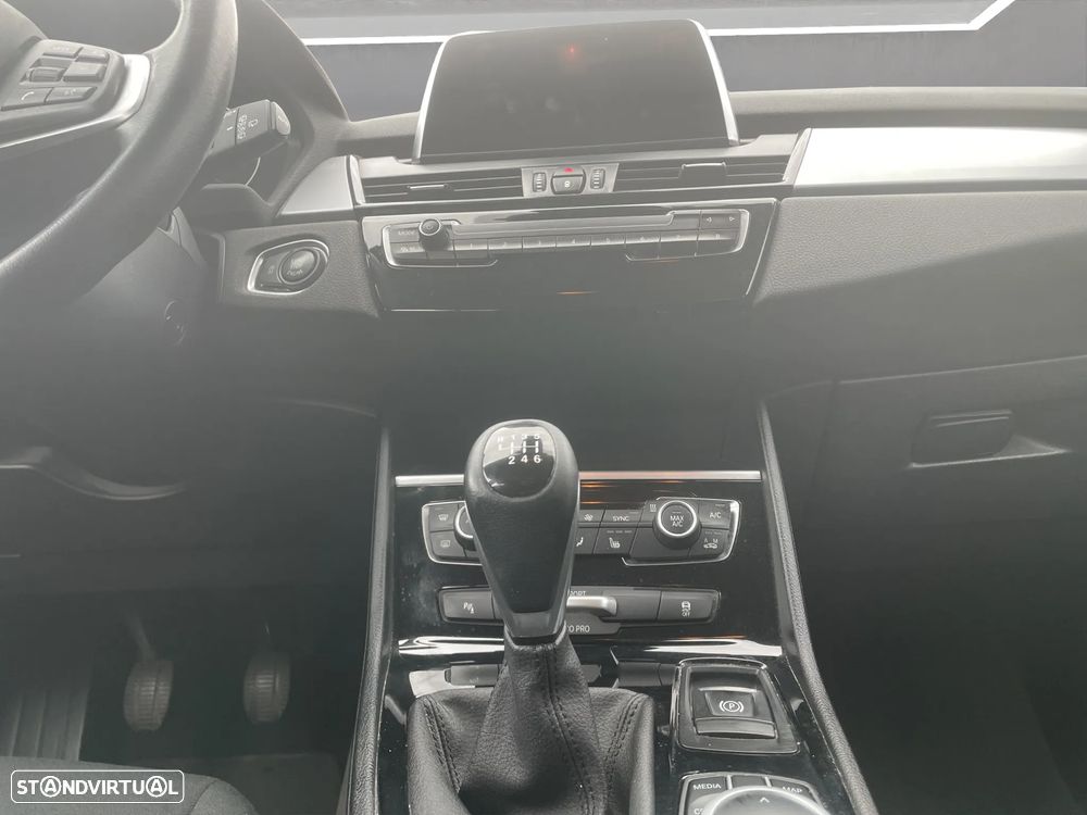 BMW 216 Gran Tourer i 7L Advantage - 15