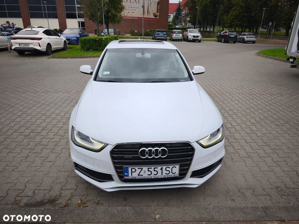 Audi A4 Limousine - 6