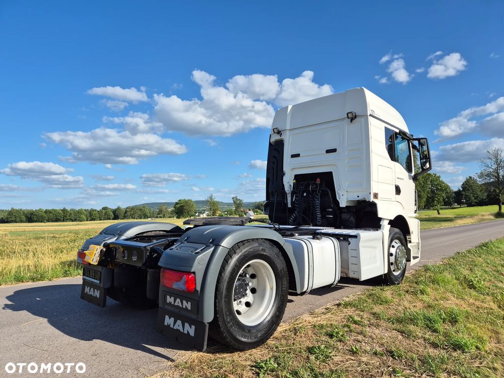 MAN TGS 18.400 18.470 NAUKA JAZDY STANDARD 4x2 / TGX 18.360 400 510 460 500 TOP STAN / ŚWIEŻO SPROWADZONY - 38