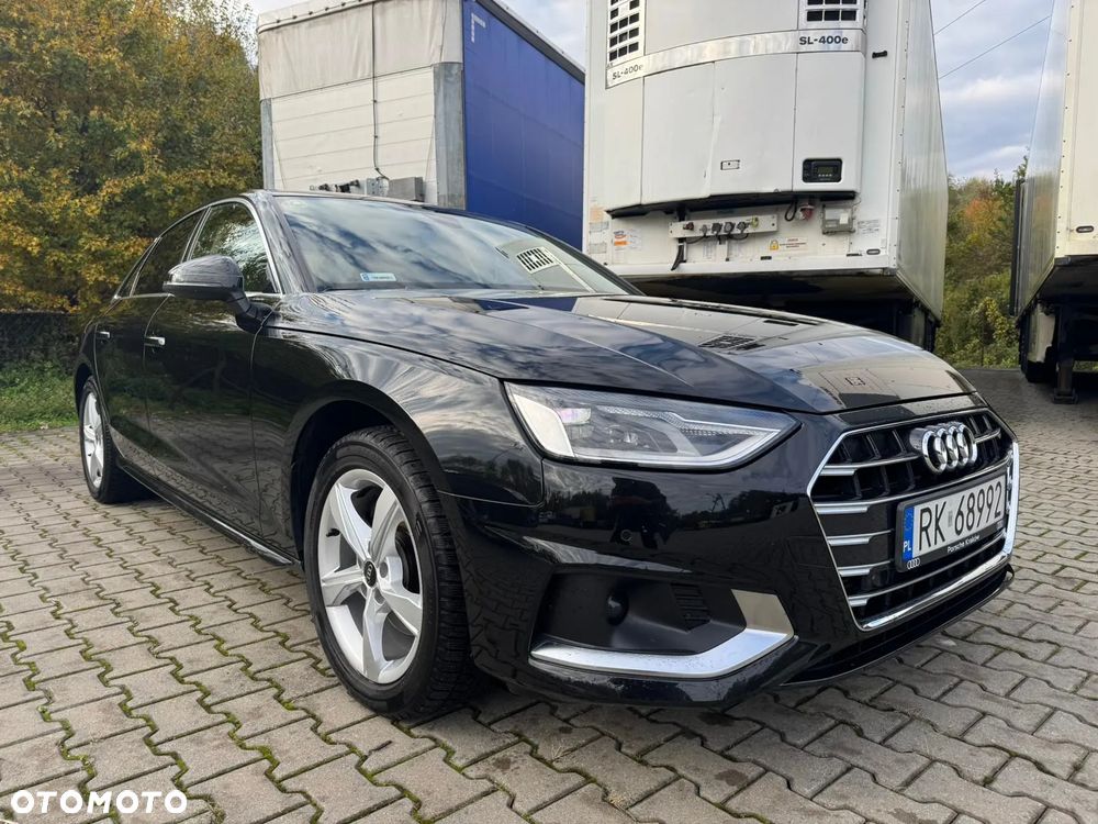 Audi A4 Limousine - 2