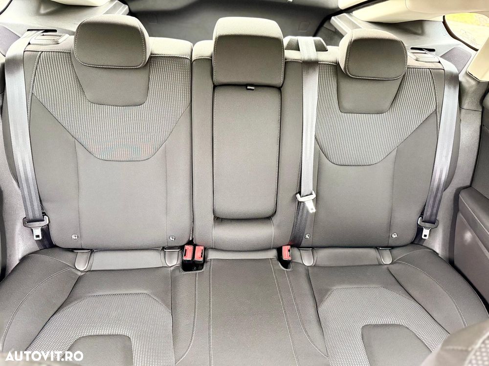 Ford Mondeo 2.0 EcoBlue Allrad Aut. Titanium - 23
