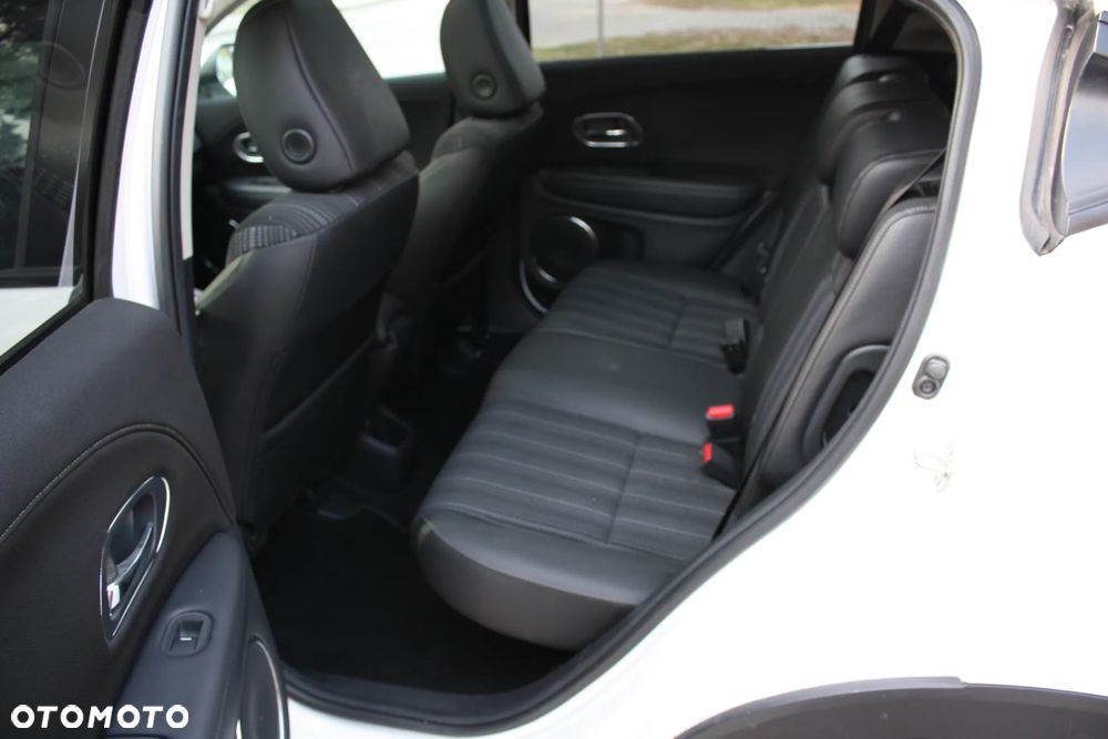 Honda HR-V 1.5 Executive (ADAS / Connect+) CVT - 21