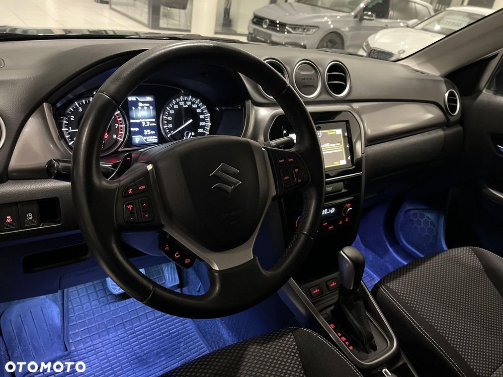 Suzuki Vitara 1.4 Boosterjet Premium 2WD - 9