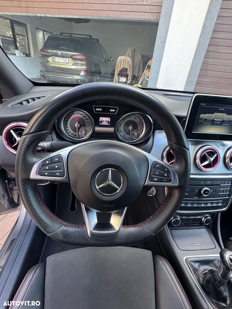 Mercedes-Benz CLA 180 SB - 15
