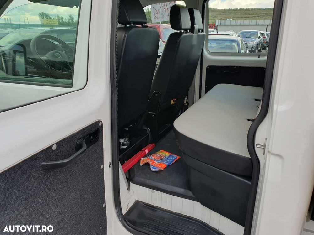Volkswagen Transporter - 9