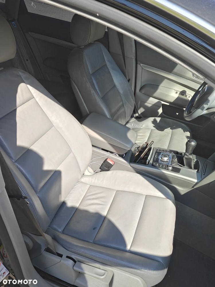 Audi A6 Avant - 20
