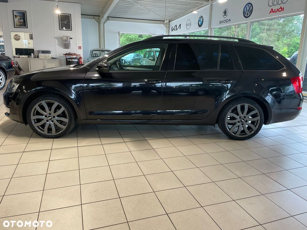 Skoda Octavia 1.6 TDI DPF DSG Active - 11