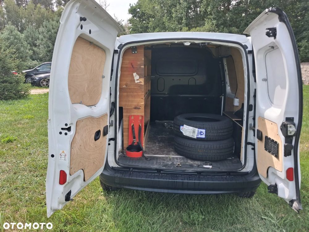 Renault KANGOO - 12