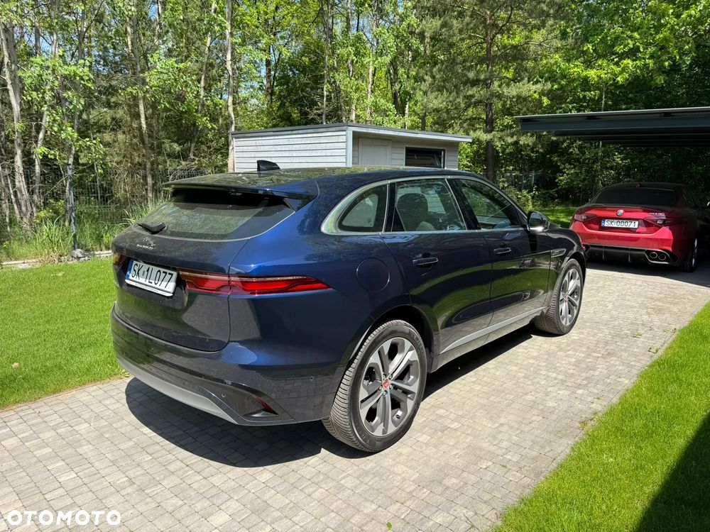 Jaguar F-Pace D200 AWD R-Dynamic HSE - 29