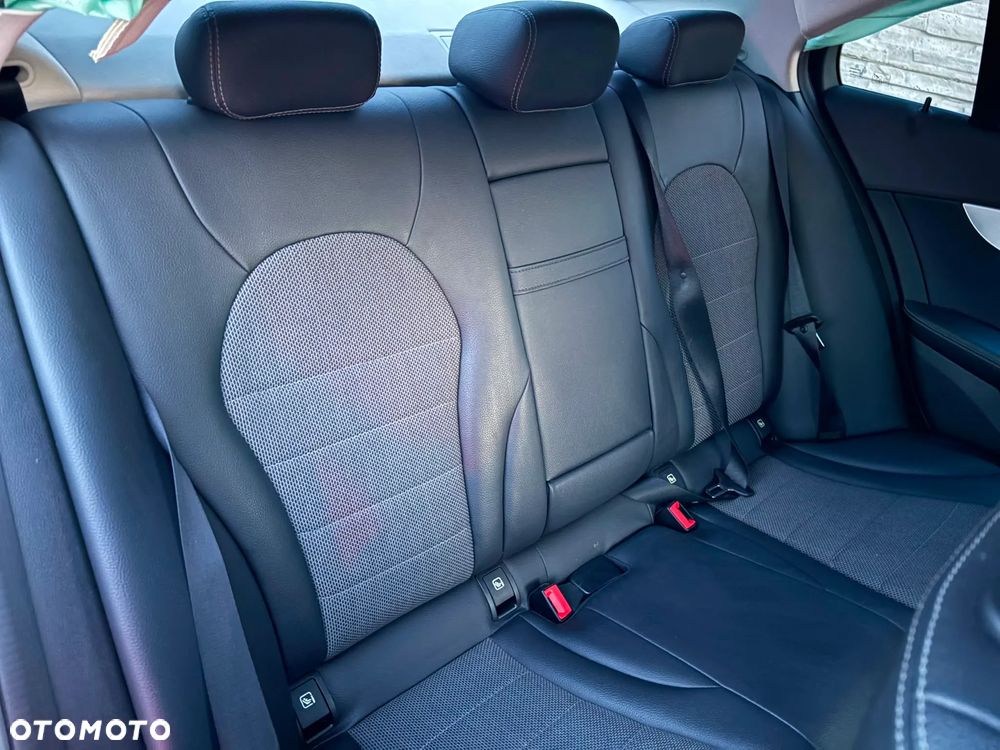 Mercedes-Benz Klasa C 220 (BlueTEC) d 7G-TRONIC Exclusive - 12