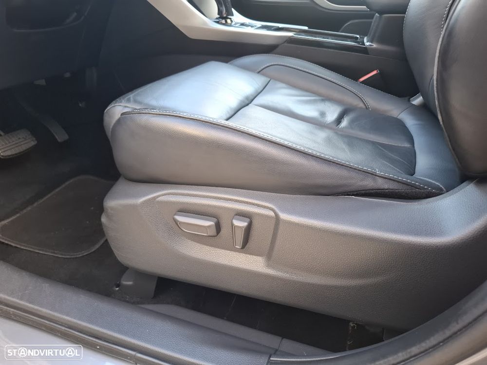 Mitsubishi Eclipse Cross 2.4 PHEV eStyle - 32