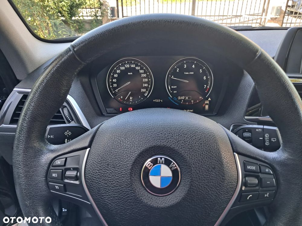 BMW Seria 1 - 24