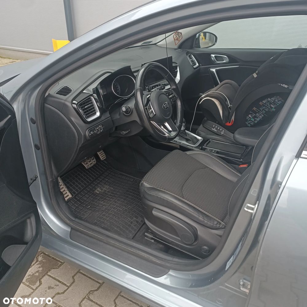 Kia Ceed 1.6 CRDi SCR L Business Line DCT - 8