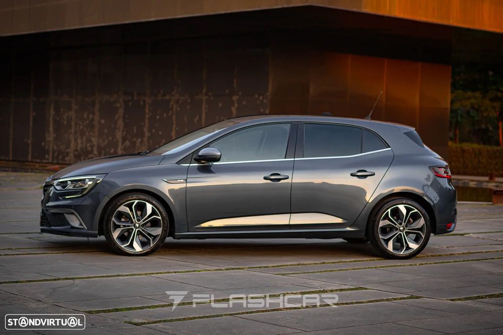 Renault Mégane - 9