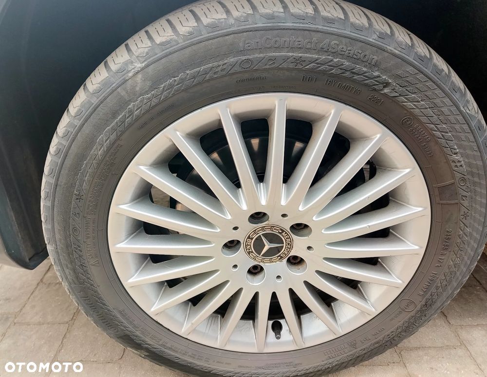 Mercedes-Benz Vito CDI Tourer Base 447.703 - 19