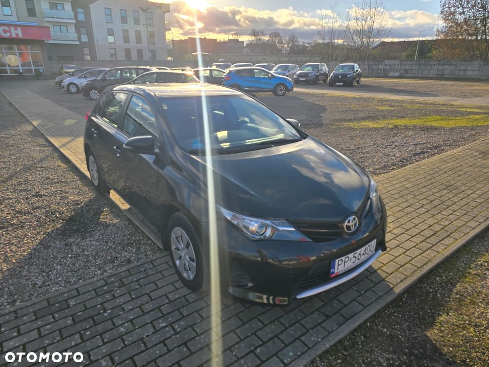Toyota Auris 1.6 Luna - 4