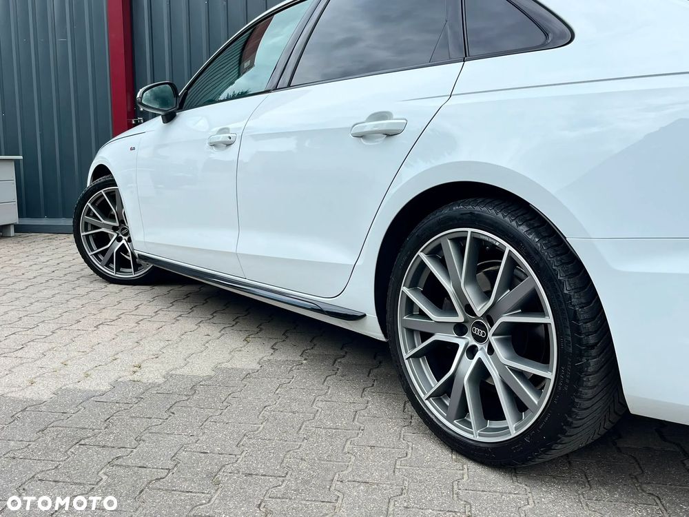 Audi A4 Limousine 35 TFSI mHEV S Line S tronic - 16