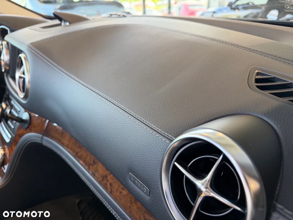 Mercedes-Benz SL 500 7G-TRONIC - 27